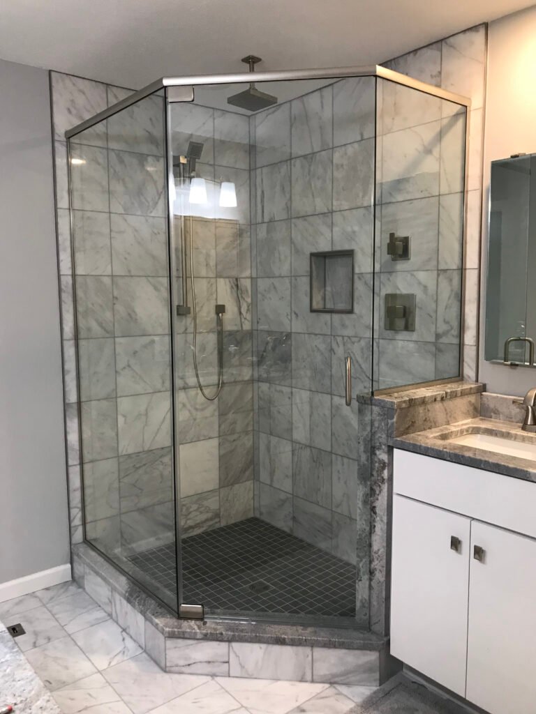 13 FRAMELESS ENCLOSURE - NEO ANGLE