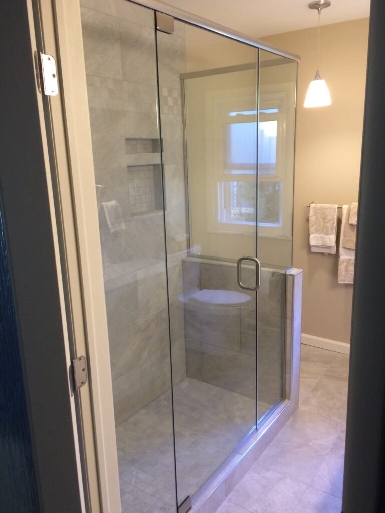 16 FRAMELESS ENCLOSURE - NOTCH KNEE WALL _ RETURN