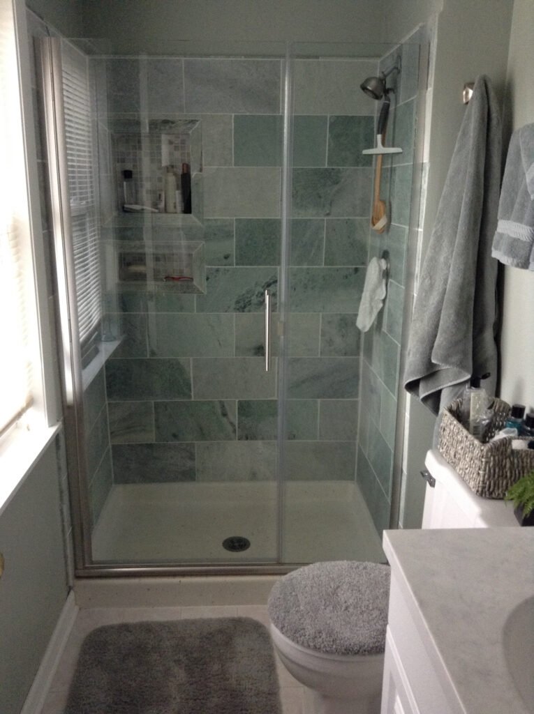 25 SEMI FRAMELESS - UPTOWN GRAND BN