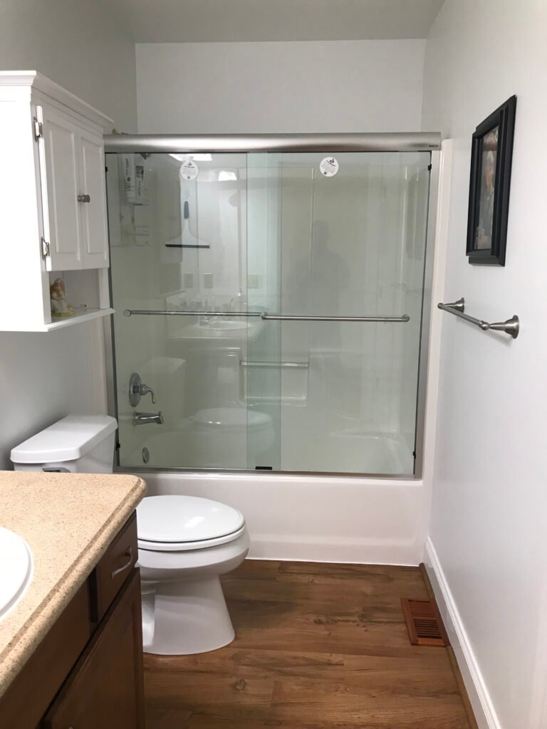 28 SEMI FRAMELESS BYPASS - TUB