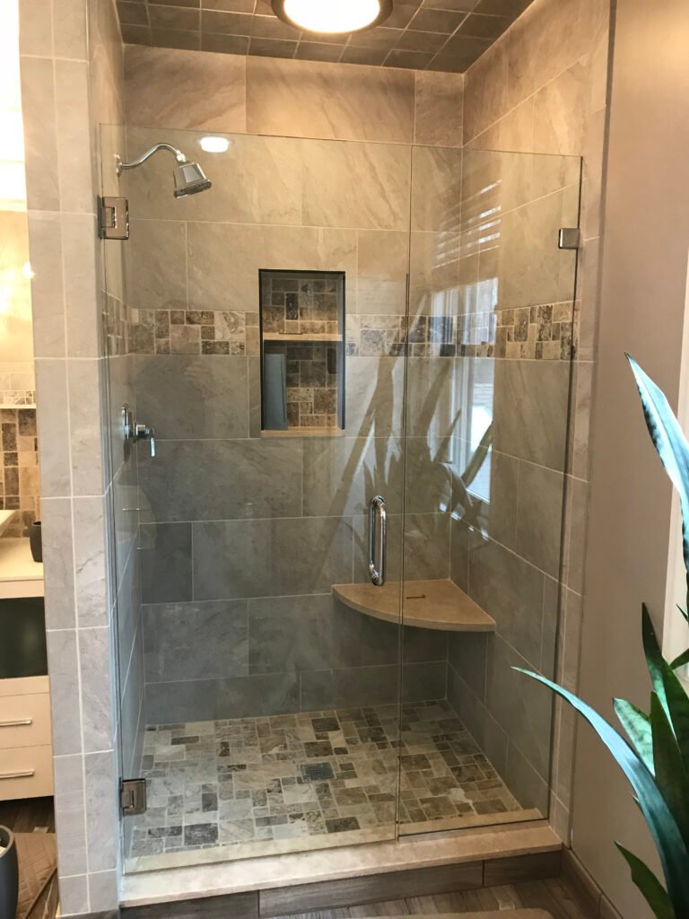 7 FRAMELESS DOOR & INLINE CLIP